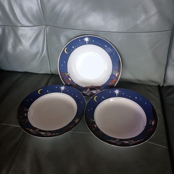 Janet Ellen Nativity Scene Rimmed Soup Salad Bowl Nathan Pinnock Set of 3 - READ - Picture 4 of 7